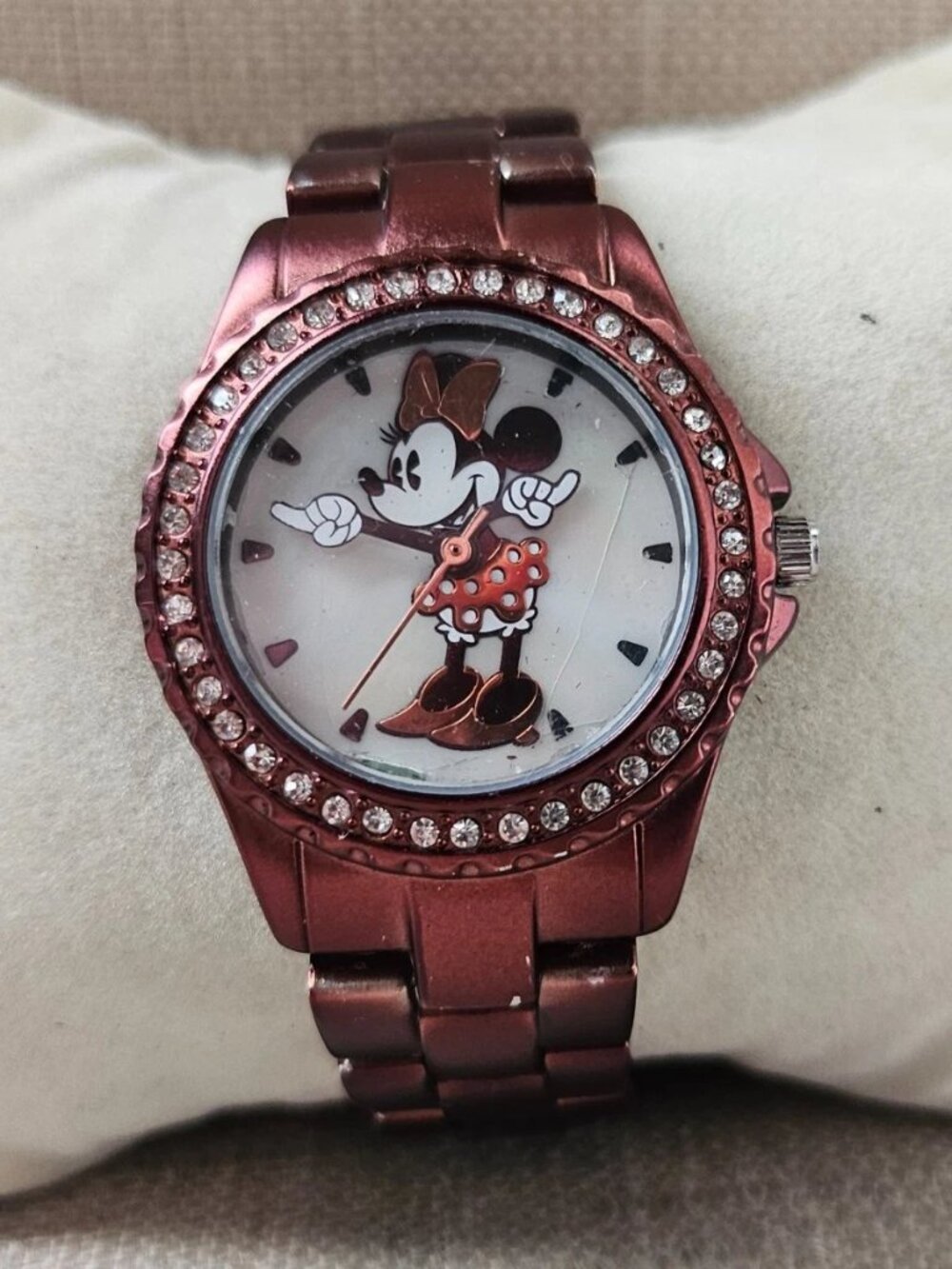 Disney Minnie Mouse Wristwatch Brown Tone Metal Band Analog Watch Accutime
